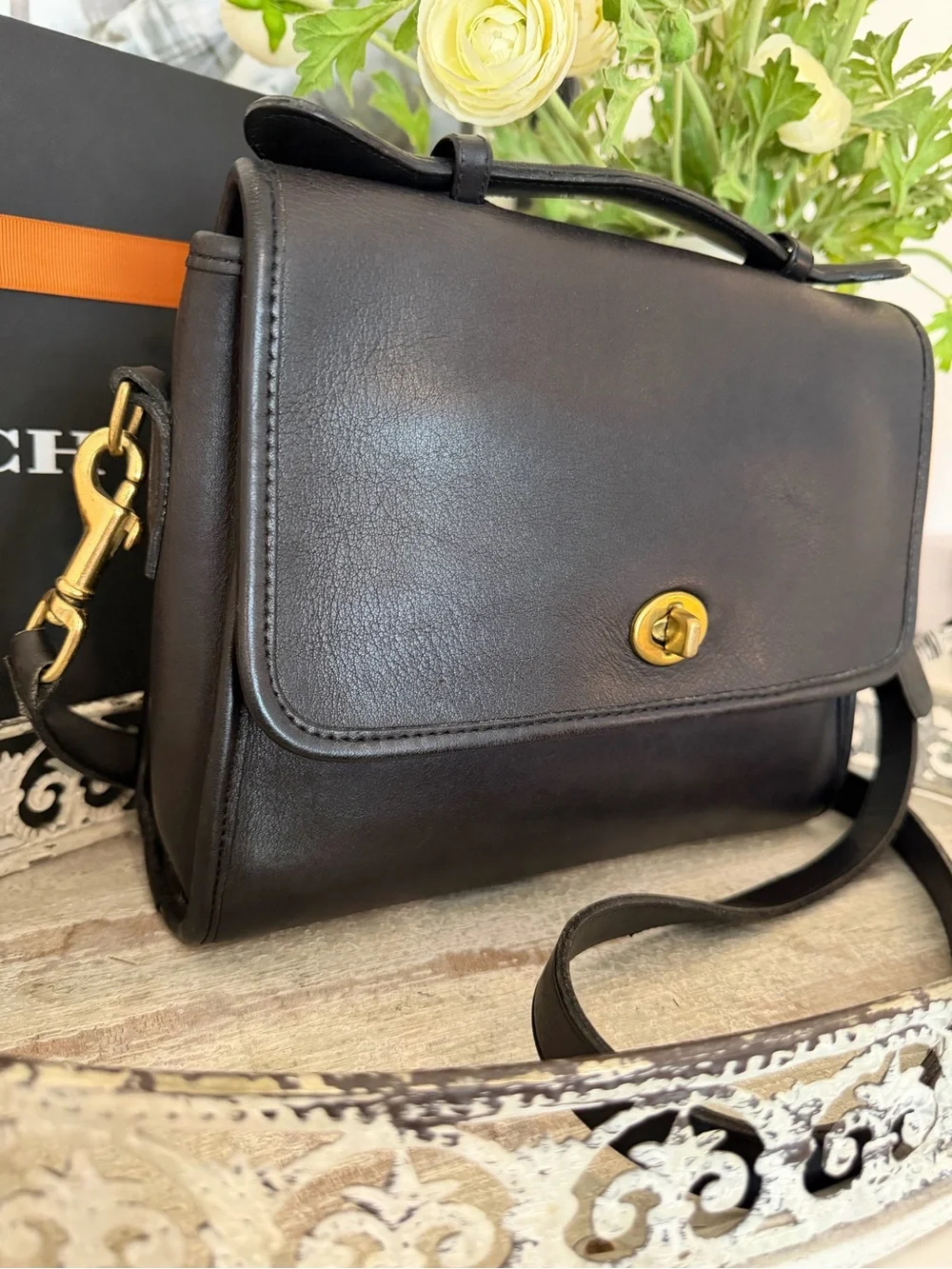 Vintage COACH Court Bag 9870 Black Crossbody Top Handle w/One-Sided Hangtag